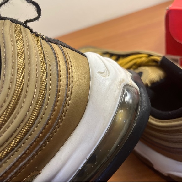 Nike Air Max 97 Metallic Gold - Picture 11 of 12